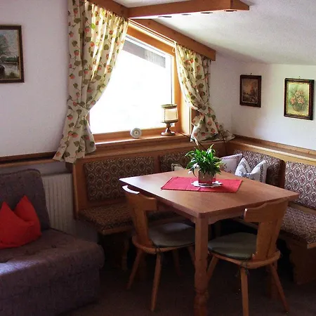 Pensionat Haus Vasul Sankt Anton am Arlberg